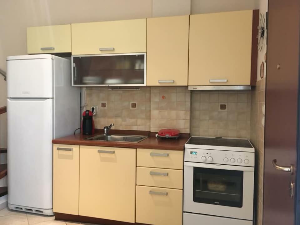 Вілла Dream House Нікіті Екстер'єр фото